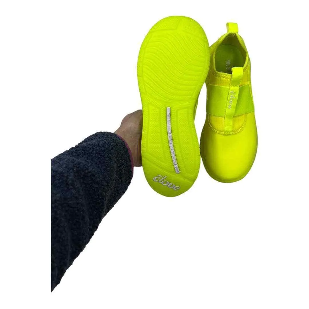 Clove Solo Sneakers Shoes Healthcare Limited Edition Neon Yellow New Size 6