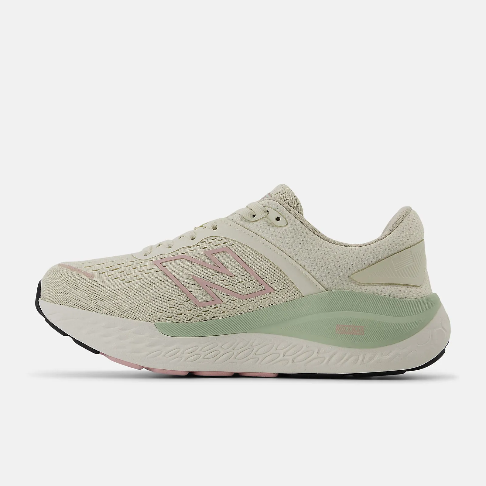 New Balance W1540v4