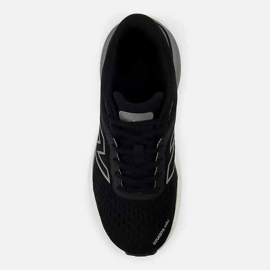 New Balance W1540v4