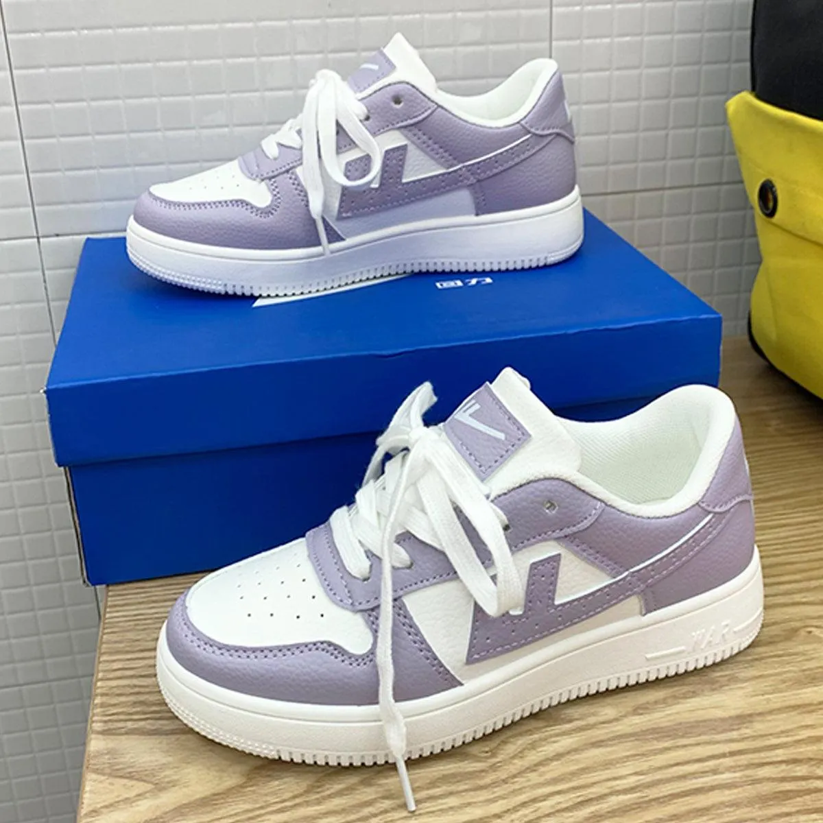 Pale Purple Air Aesthetic Sneakers